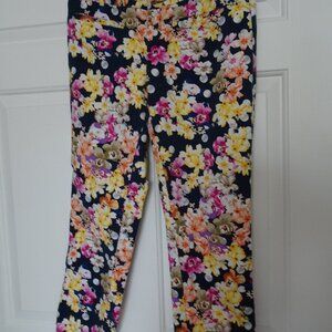 CARTONNIER Women's Size 8 Floral Capri/Cropped Pants Cotton/Poly.